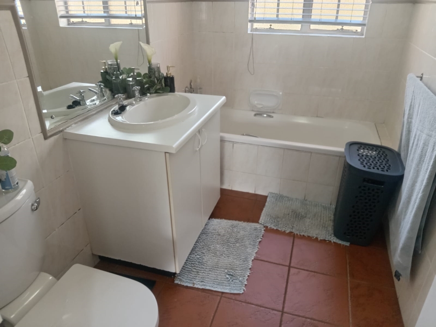 4 Bedroom Property for Sale in Cashan North West